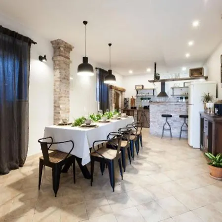 Вилла Magnificant 5 Stone Royal Биоград-на-Мору